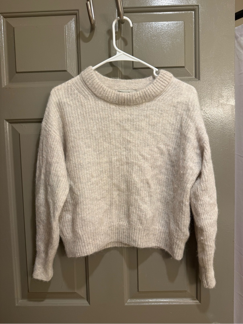 Everlane Women's Crewneck Sweater in Oatmeal